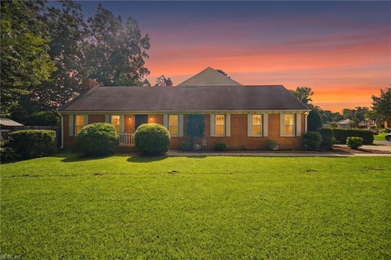 Photo 1 of 36 residential for sale in Chesapeake virginia Photo 1 of 36 residential for sale in Chesapeake virginia