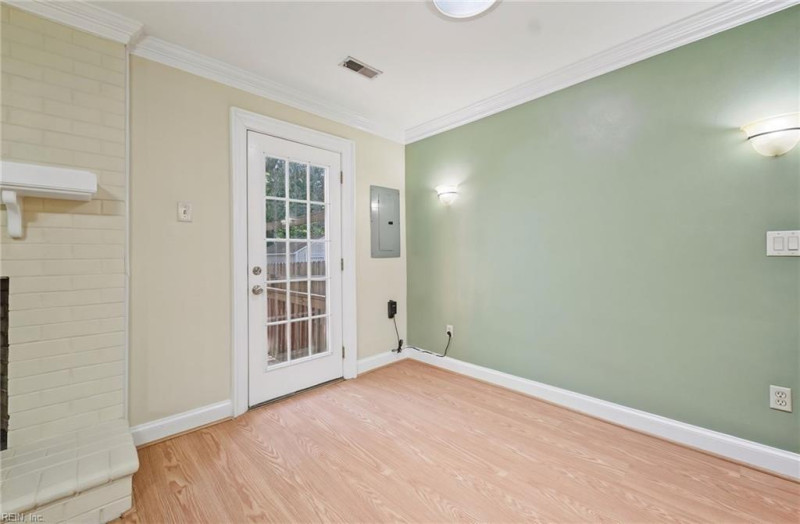 Photo 12 of 36 residential for sale in Chesapeake virginia Photo 12 of 36 residential for sale in Chesapeake virginia