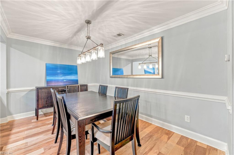 Photo 12 of 35 residential for sale in Virginia Beach virginia