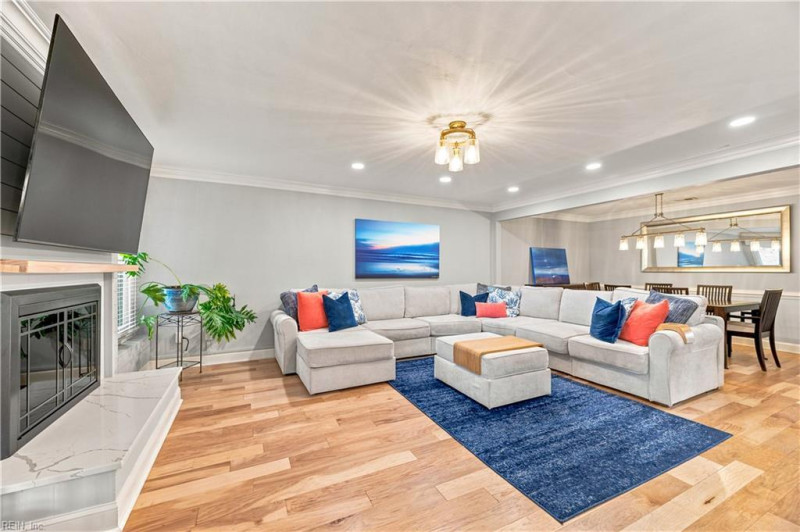 Photo 16 of 35 residential for sale in Virginia Beach virginia