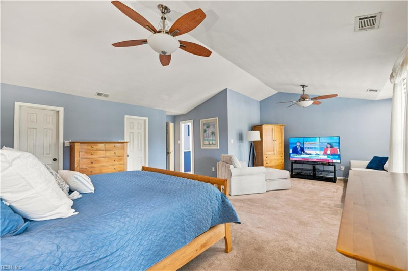 Photo 27 of 35 residential for sale in Virginia Beach virginia
