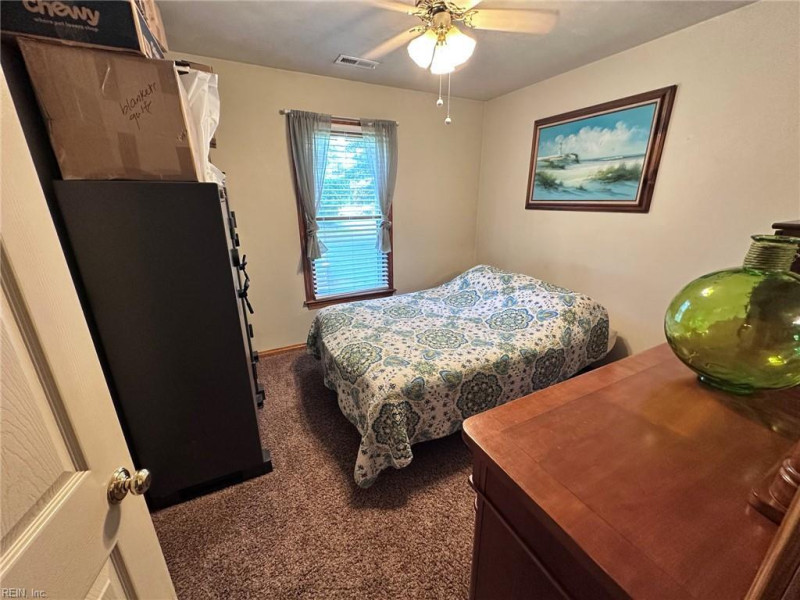 Photo 22 of 29 residential for sale in Chesapeake virginia