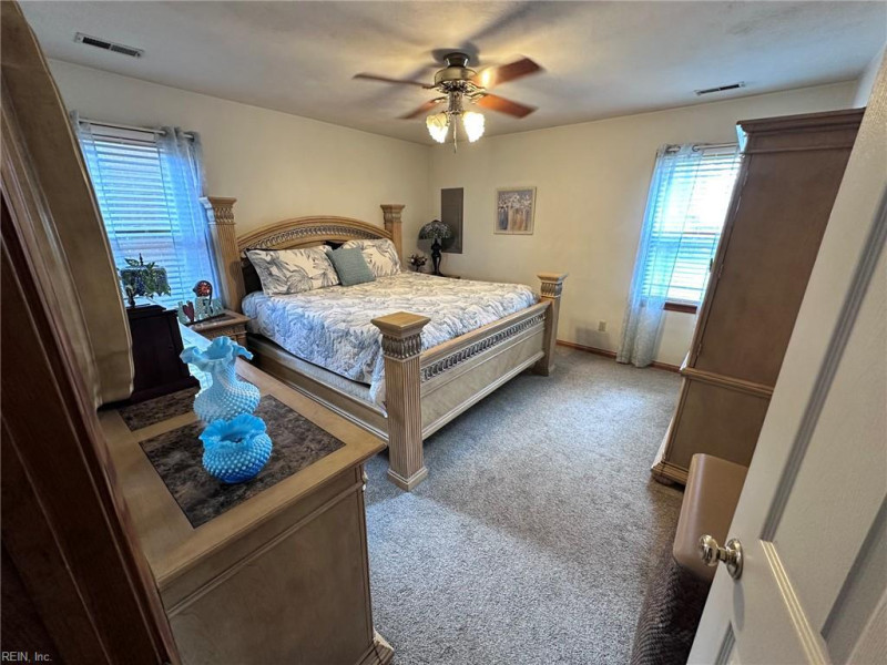 Photo 24 of 29 residential for sale in Chesapeake virginia