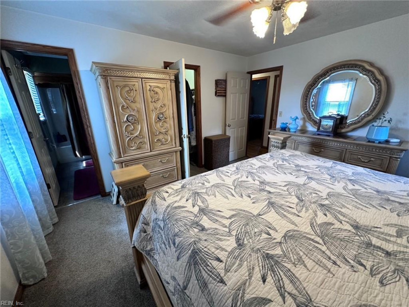 Photo 25 of 29 residential for sale in Chesapeake virginia
