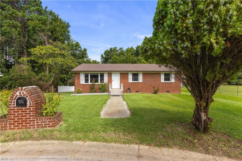 Photo 1 of 30 residential for sale in Suffolk virginia