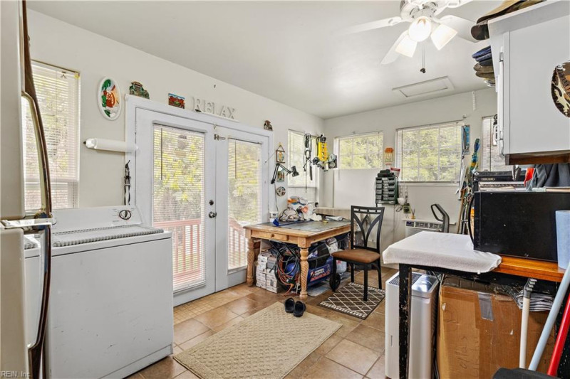 Photo 13 of 30 residential for sale in Suffolk virginia