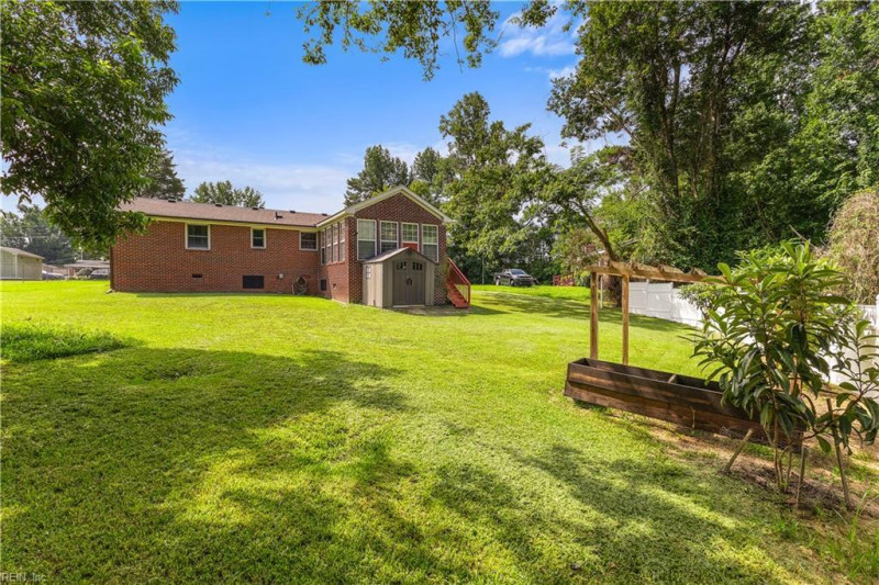 Photo 23 of 30 residential for sale in Suffolk virginia