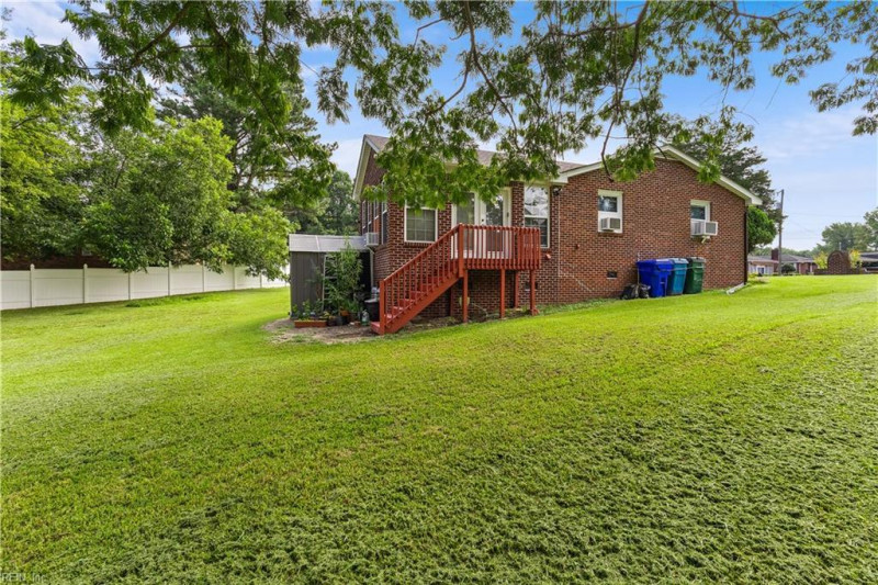 Photo 25 of 30 residential for sale in Suffolk virginia