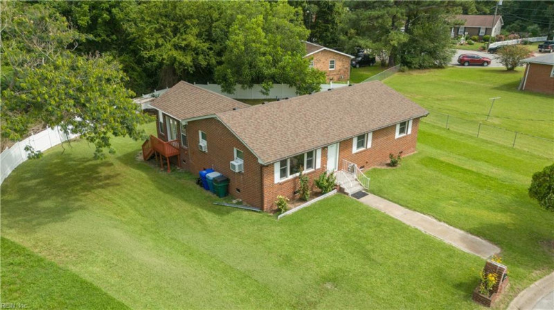 Photo 27 of 30 residential for sale in Suffolk virginia