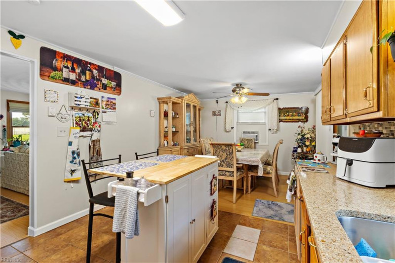 Photo 9 of 30 residential for sale in Suffolk virginia