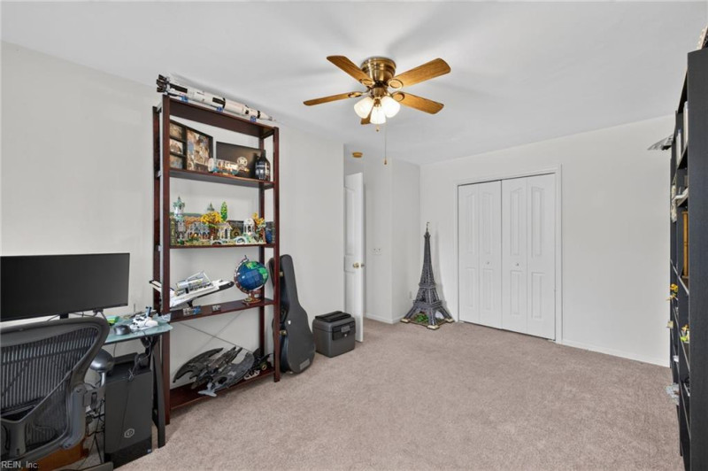 Photo 18 of 24 residential for sale in Virginia Beach virginia
