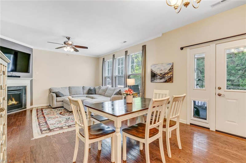 Photo 11 of 44 residential for sale in Gloucester County virginia