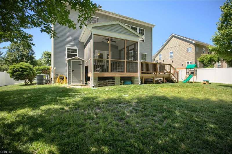 Photo 38 of 44 residential for sale in Gloucester County virginia