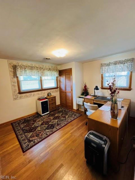 Photo 26 of 39 residential for sale in Chesapeake virginia Photo 26 of 39 residential for sale in Chesapeake virginia