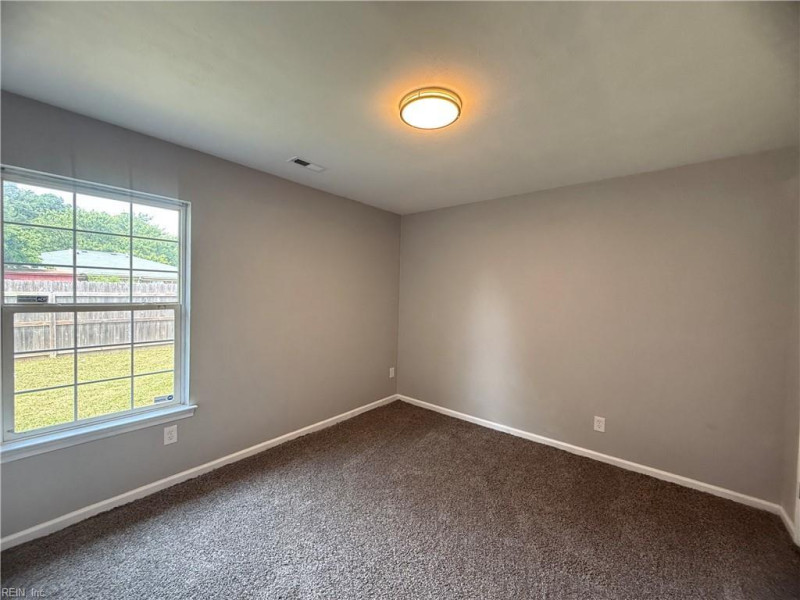Photo 7 of 11 residential for sale in Suffolk virginia Photo 7 of 11 residential for sale in Suffolk virginia