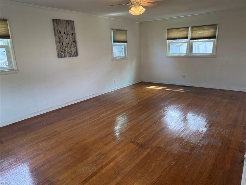 Photo 10 of 28 residential for sale in Virginia Beach virginia