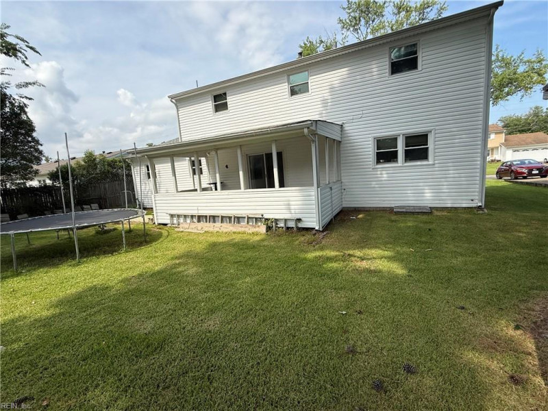 Photo 6 of 28 residential for sale in Virginia Beach virginia