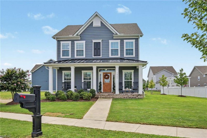 Photo 1 of 41 residential for sale in Chesapeake virginia