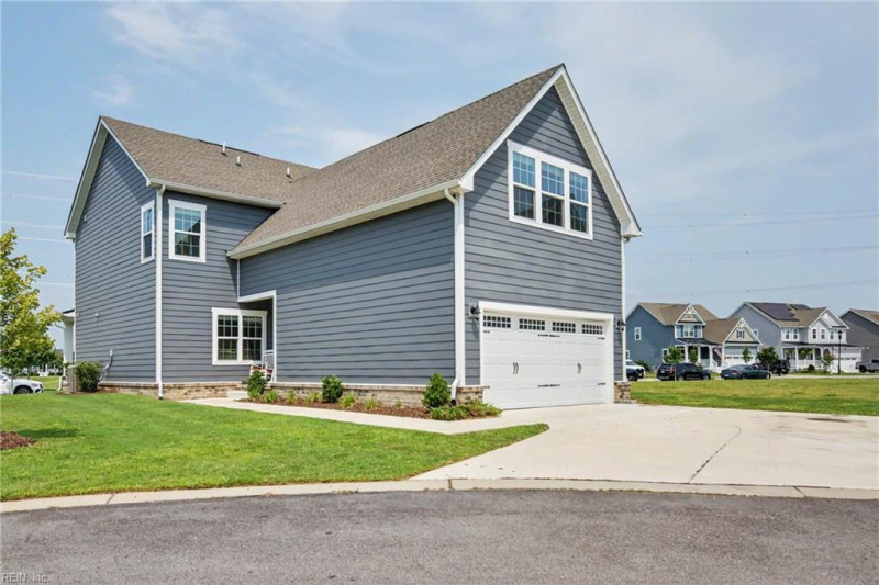 Photo 40 of 41 residential for sale in Chesapeake virginia