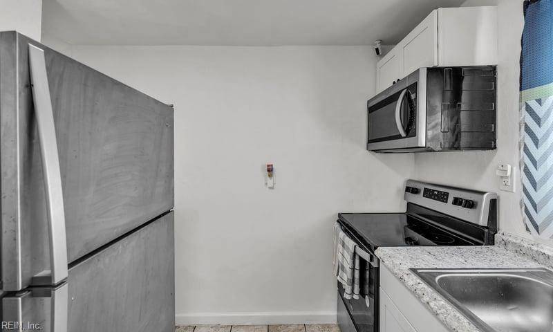 Photo 11 of 23 residential for sale in Portsmouth virginia
