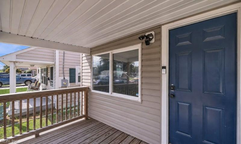 Photo 2 of 23 residential for sale in Portsmouth virginia