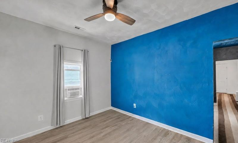 Photo 7 of 23 residential for sale in Portsmouth virginia