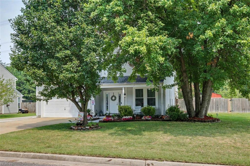 Photo 2 of 50 residential for sale in Chesapeake virginia