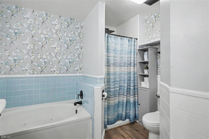 Photo 34 of 50 residential for sale in Chesapeake virginia