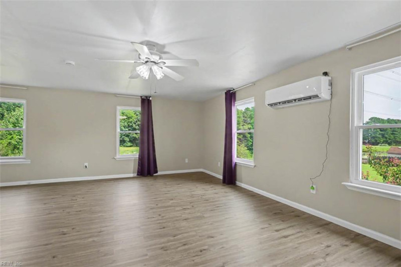 Photo 39 of 50 residential for sale in Chesapeake virginia