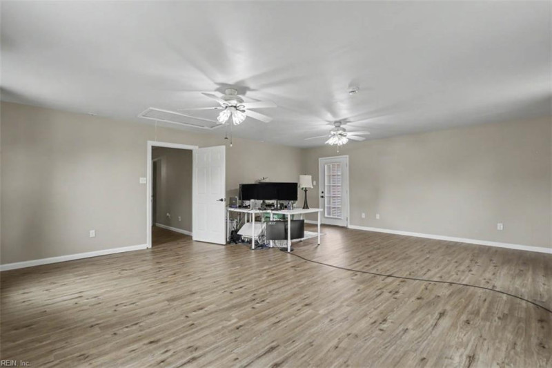 Photo 40 of 50 residential for sale in Chesapeake virginia
