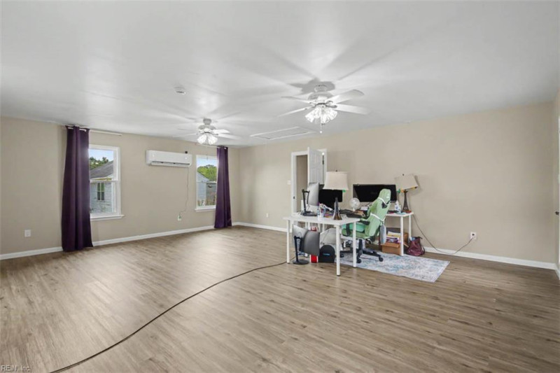 Photo 41 of 50 residential for sale in Chesapeake virginia