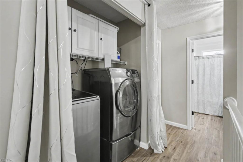 Photo 44 of 50 residential for sale in Chesapeake virginia