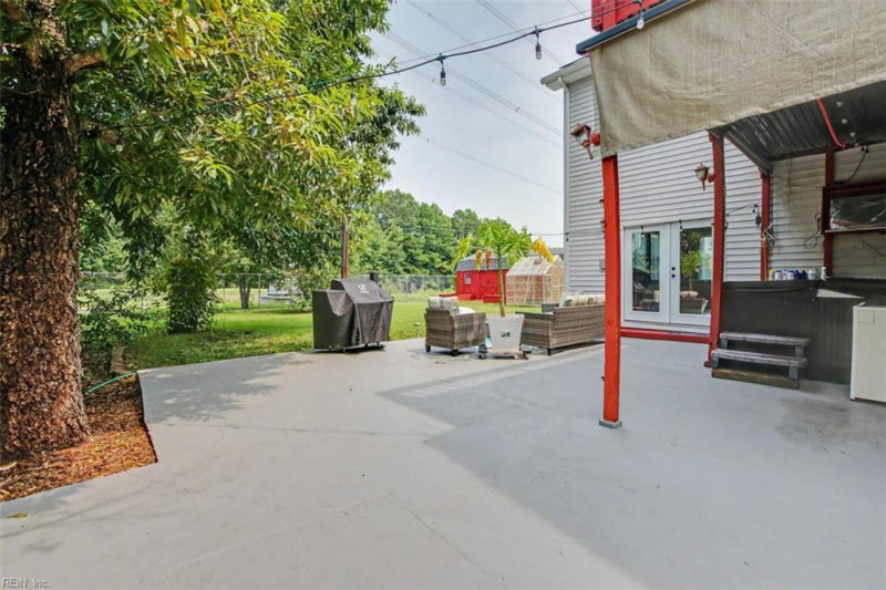 Photo 46 of 50 residential for sale in Chesapeake virginia