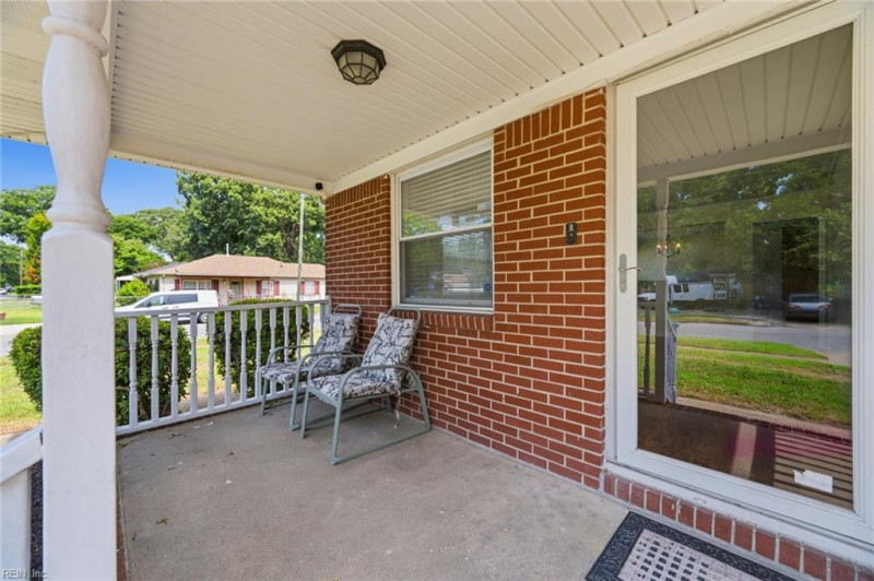 Photo 14 of 28 residential for sale in Norfolk virginia