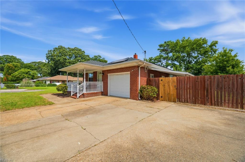 Photo 27 of 28 residential for sale in Norfolk virginia