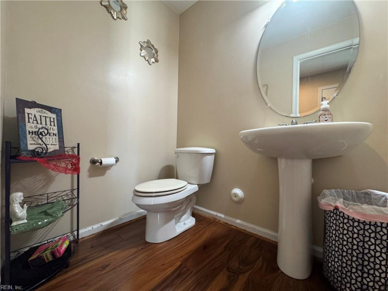 Photo 11 of 16 residential for sale in Norfolk virginia