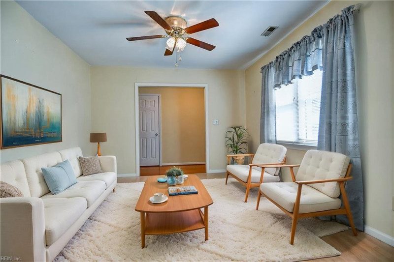 Photo 3 of 42 residential for sale in Virginia Beach virginia Photo 3 of 42 residential for sale in Virginia Beach virginia