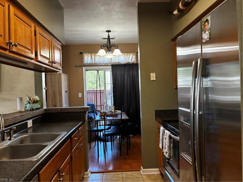 Photo 5 of 10 residential for sale in Chesapeake virginia Photo 5 of 10 residential for sale in Chesapeake virginia