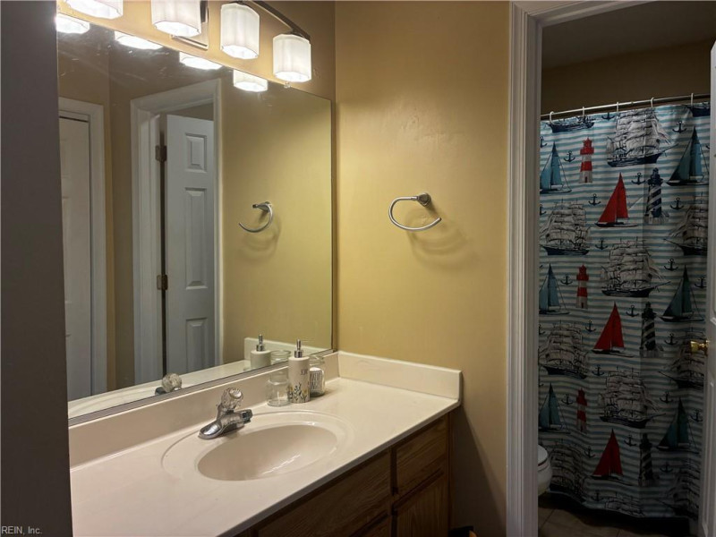 Photo 8 of 10 residential for sale in Chesapeake virginia Photo 8 of 10 residential for sale in Chesapeake virginia