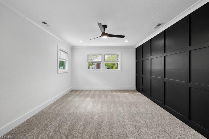 Photo 19 of 39 residential for sale in Virginia Beach virginia