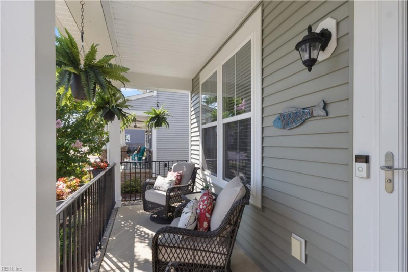 Photo 2 of 43 residential for sale in Gloucester County virginia