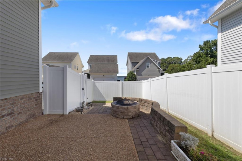 Photo 30 of 43 residential for sale in Gloucester County virginia