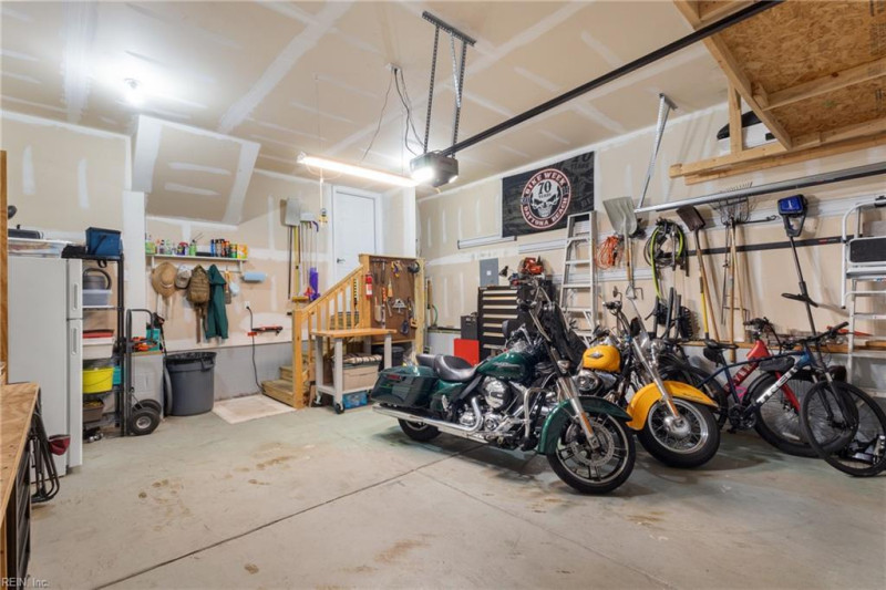 Photo 33 of 43 residential for sale in Gloucester County virginia