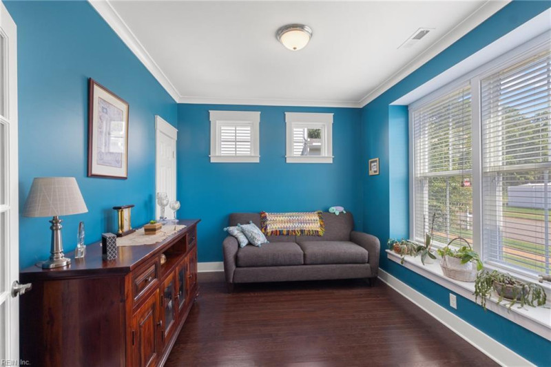 Photo 4 of 43 residential for sale in Gloucester County virginia