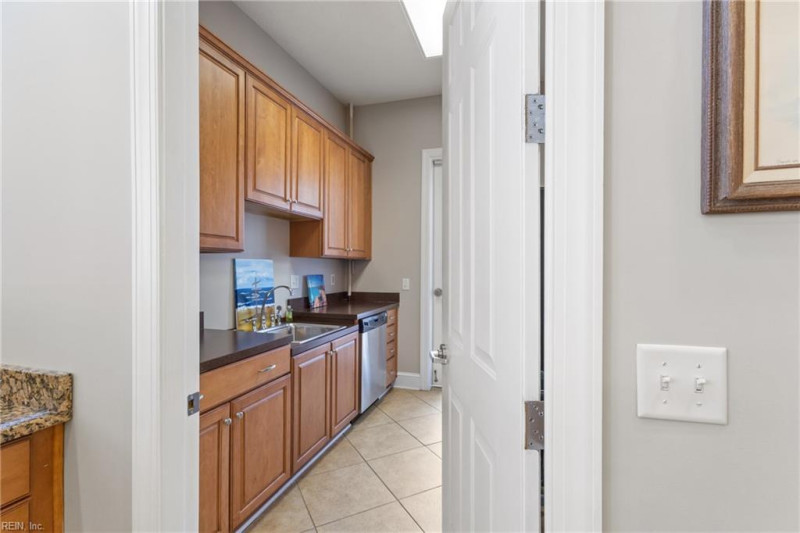 Photo 41 of 43 residential for sale in Gloucester County virginia