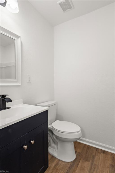 Photo 13 of 43 residential for sale in Suffolk virginia Photo 13 of 43 residential for sale in Suffolk virginia