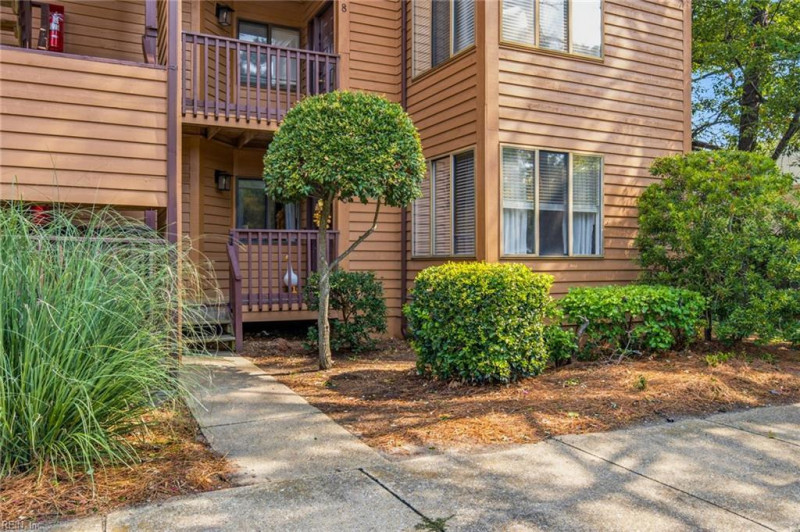 Photo 3 of 26 residential for sale in Virginia Beach virginia Photo 3 of 26 residential for sale in Virginia Beach virginia