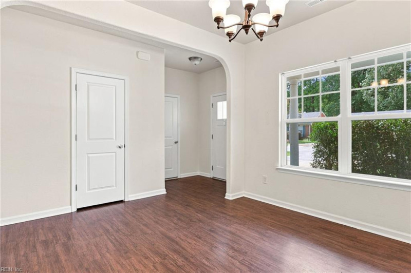 Photo 8 of 33 residential for sale in Chesapeake virginia Photo 8 of 33 residential for sale in Chesapeake virginia