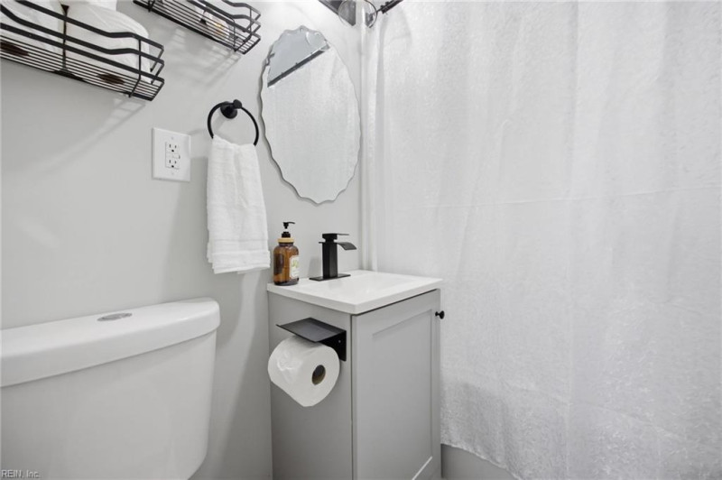 Photo 13 of 22 residential for sale in Newport News virginia Photo 13 of 22 residential for sale in Newport News virginia