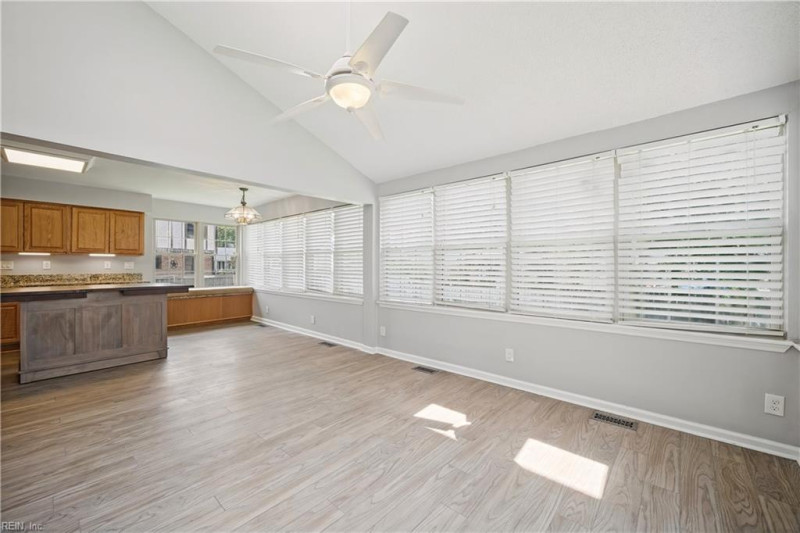 Photo 16 of 50 residential for sale in Virginia Beach virginia